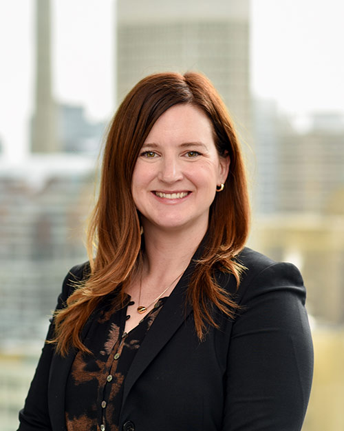 corporate headshot of Lisa MacLeod